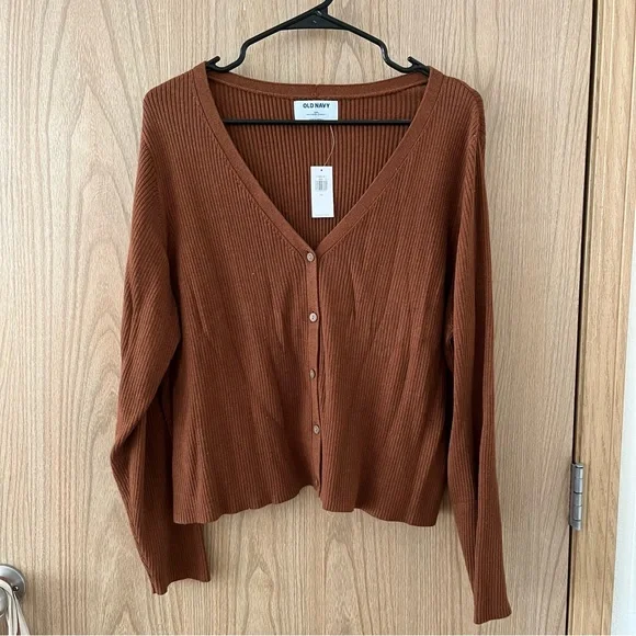 Old Navy Sweaters Nwt Old Navy Longsleeve Cropped Ribknit